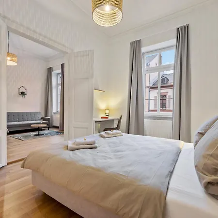 5 Min Zur Fussgaengerzone *